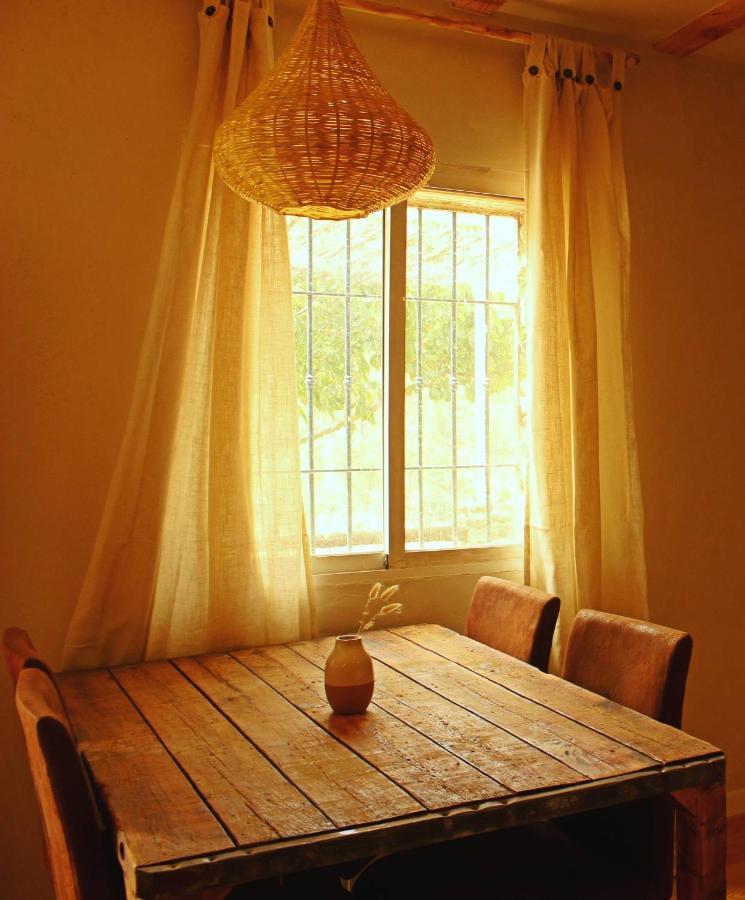 Esencia Lodge - Luxurious Off-Grid Cabin Retreat Almunecar Bagian luar foto